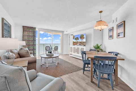 3BR Beach Gem Full Ocean Views From All Bedrooms