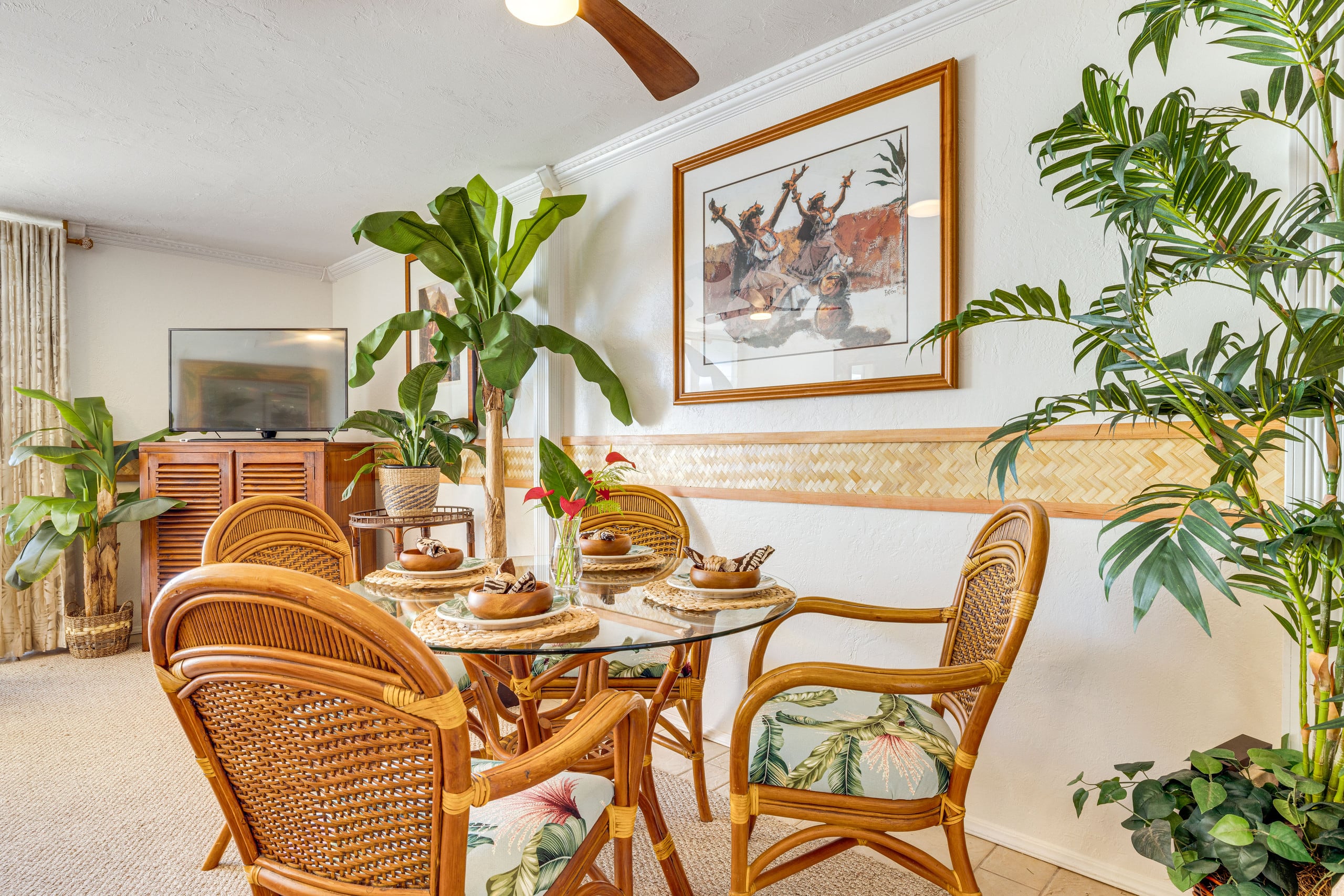 Condo in Hauula · ★4.88 · 1 bedroom · 2 beds · 1 private bath - Image 3