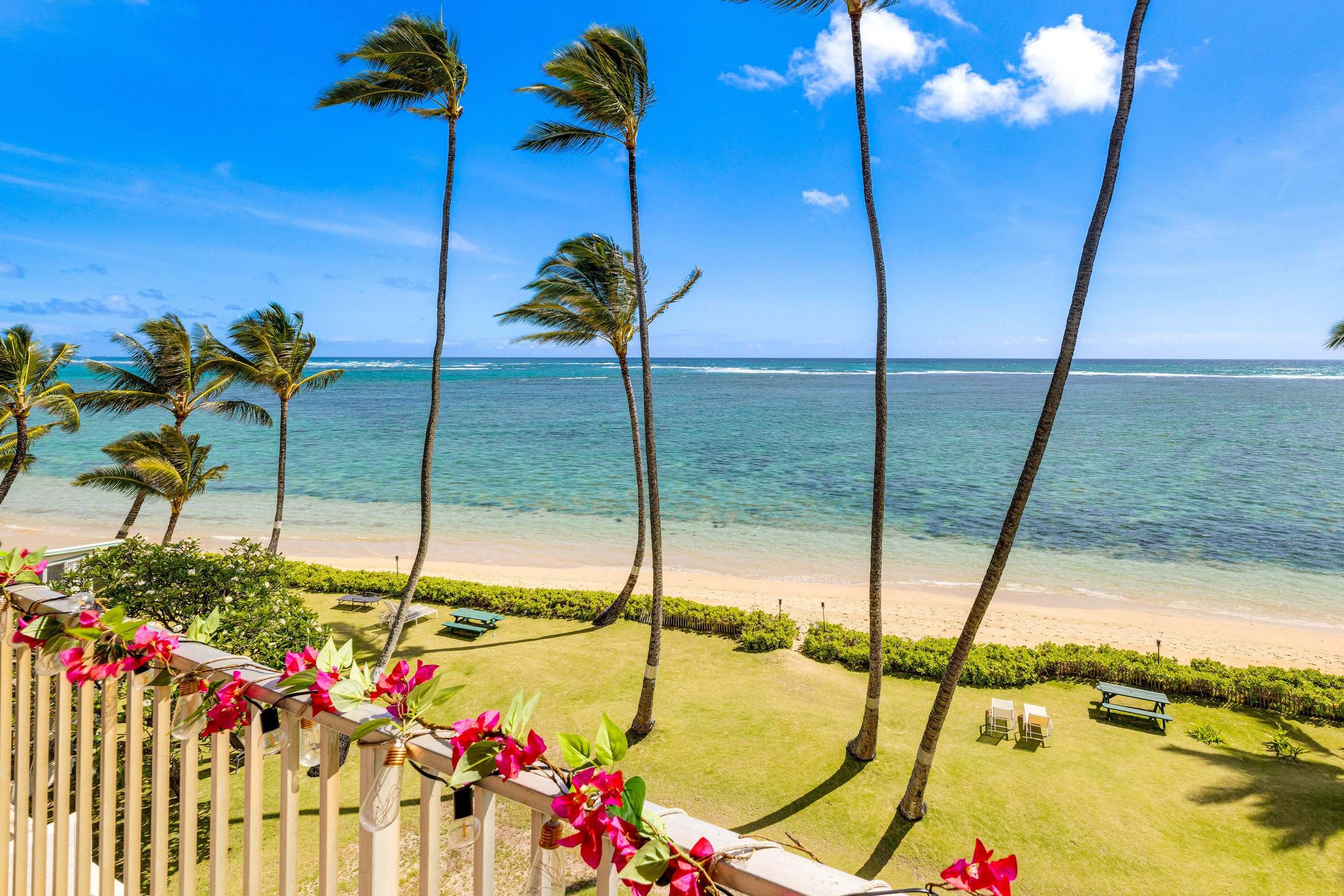 Condo in Hauula · ★4.88 · 1 bedroom · 2 beds · 1 private bath - Image 23