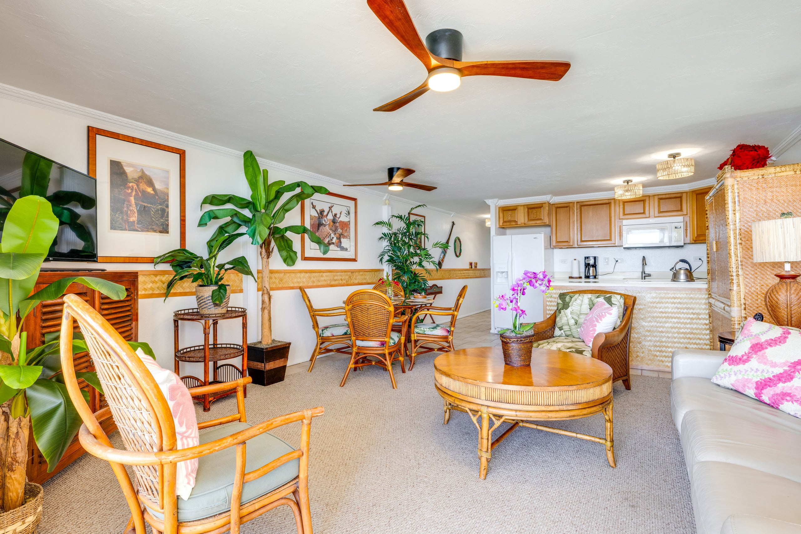 Condo in Hauula · ★4.88 · 1 bedroom · 2 beds · 1 private bath - Image 8