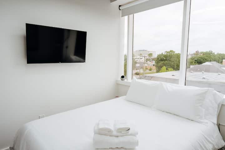 Sumérgete en una cama cómoda que se siente como una nube