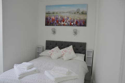 4 Bedroom Apartment
