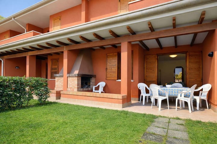 Maison De Vacances éLégante Avec Piscine - Bibione