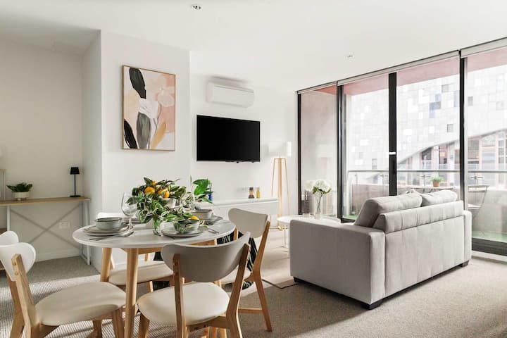 A Plush 2br Apt Next To Southern Cross Station - Melbourne