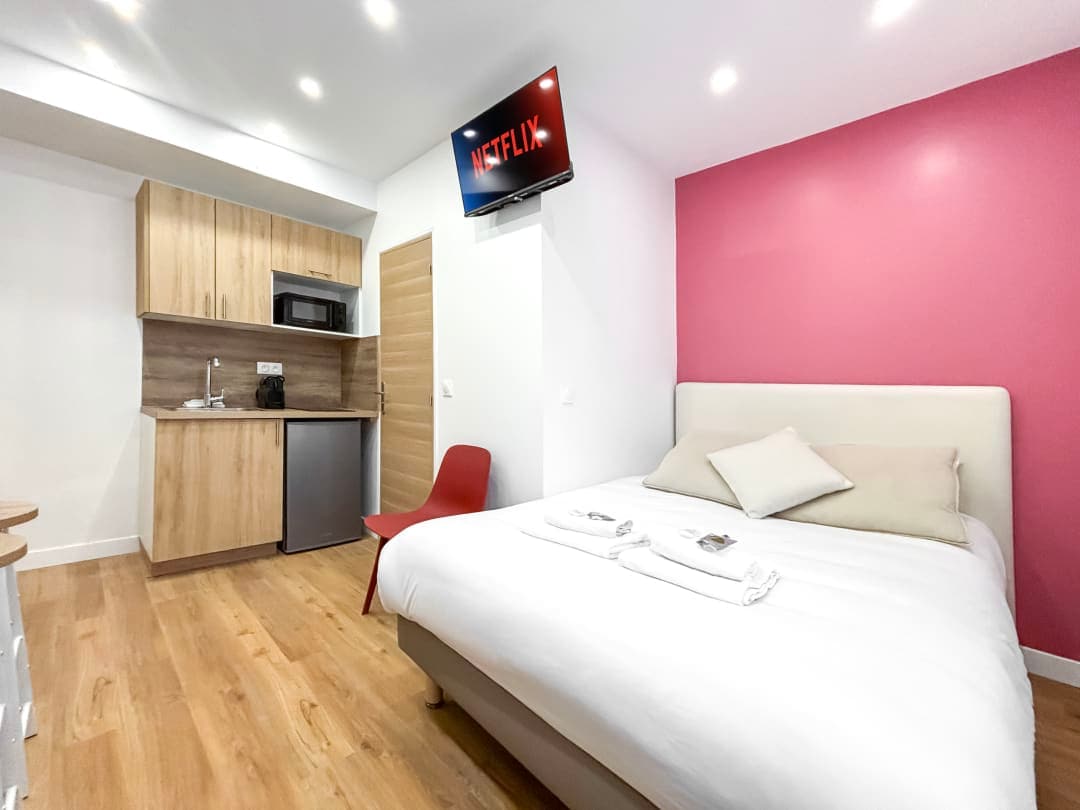 Top Airbnb: Elegant Parisian Studio à Le Pré Saint Gervais