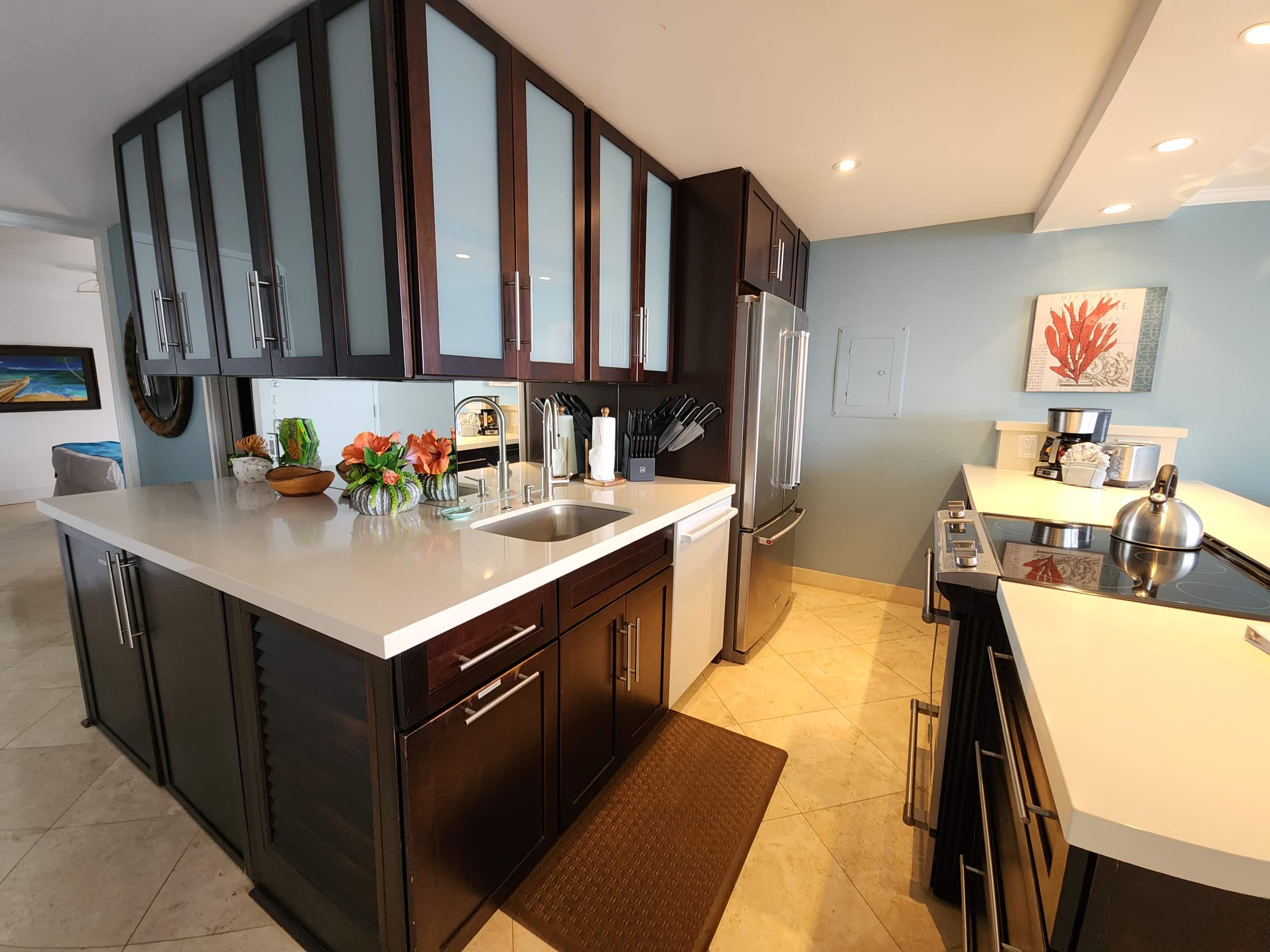 Direct Oceanfront-Top Floor-Stunning Views! A/C - Image 16