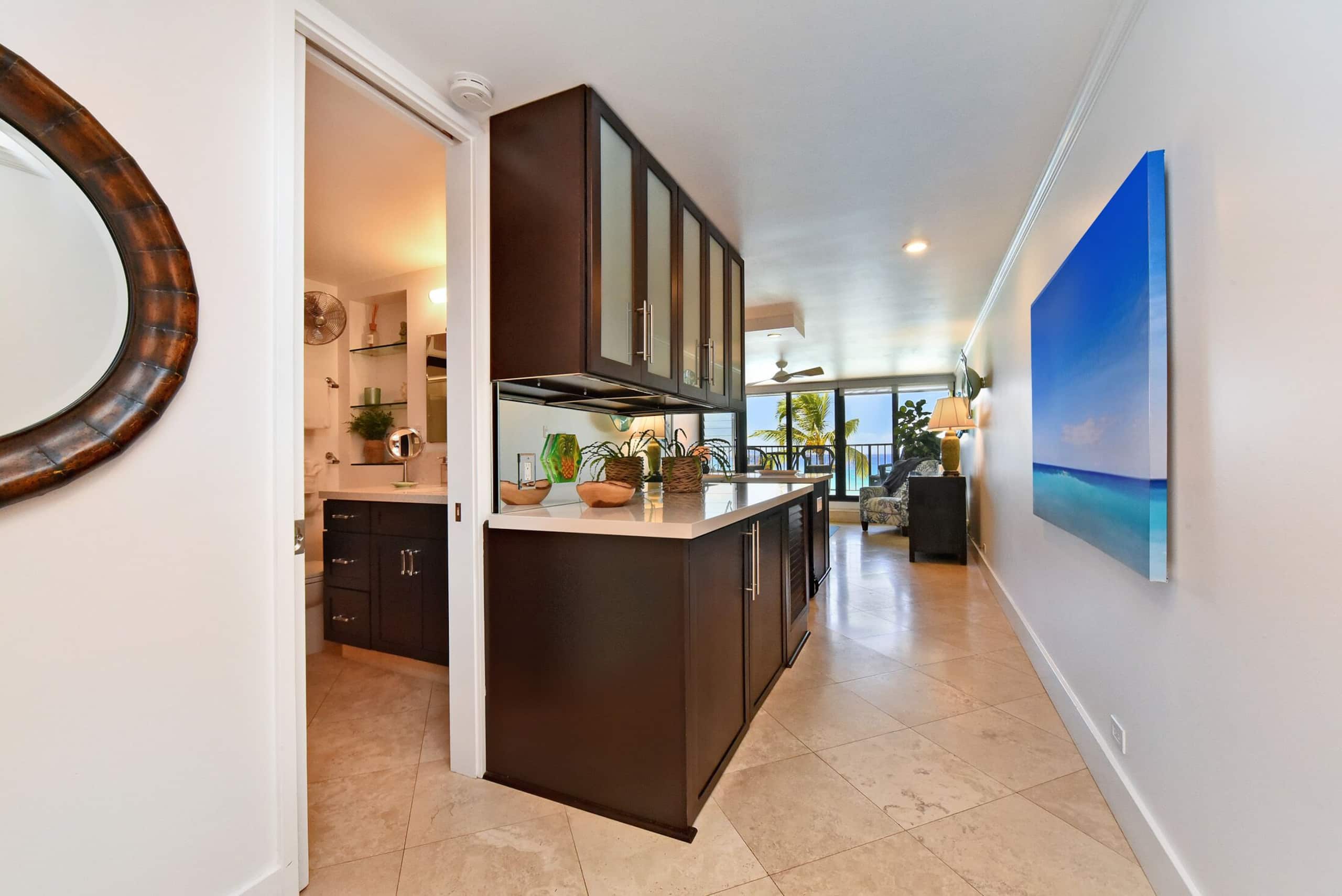 Direct Oceanfront-Top Floor-Stunning Views! A/C - Image 45