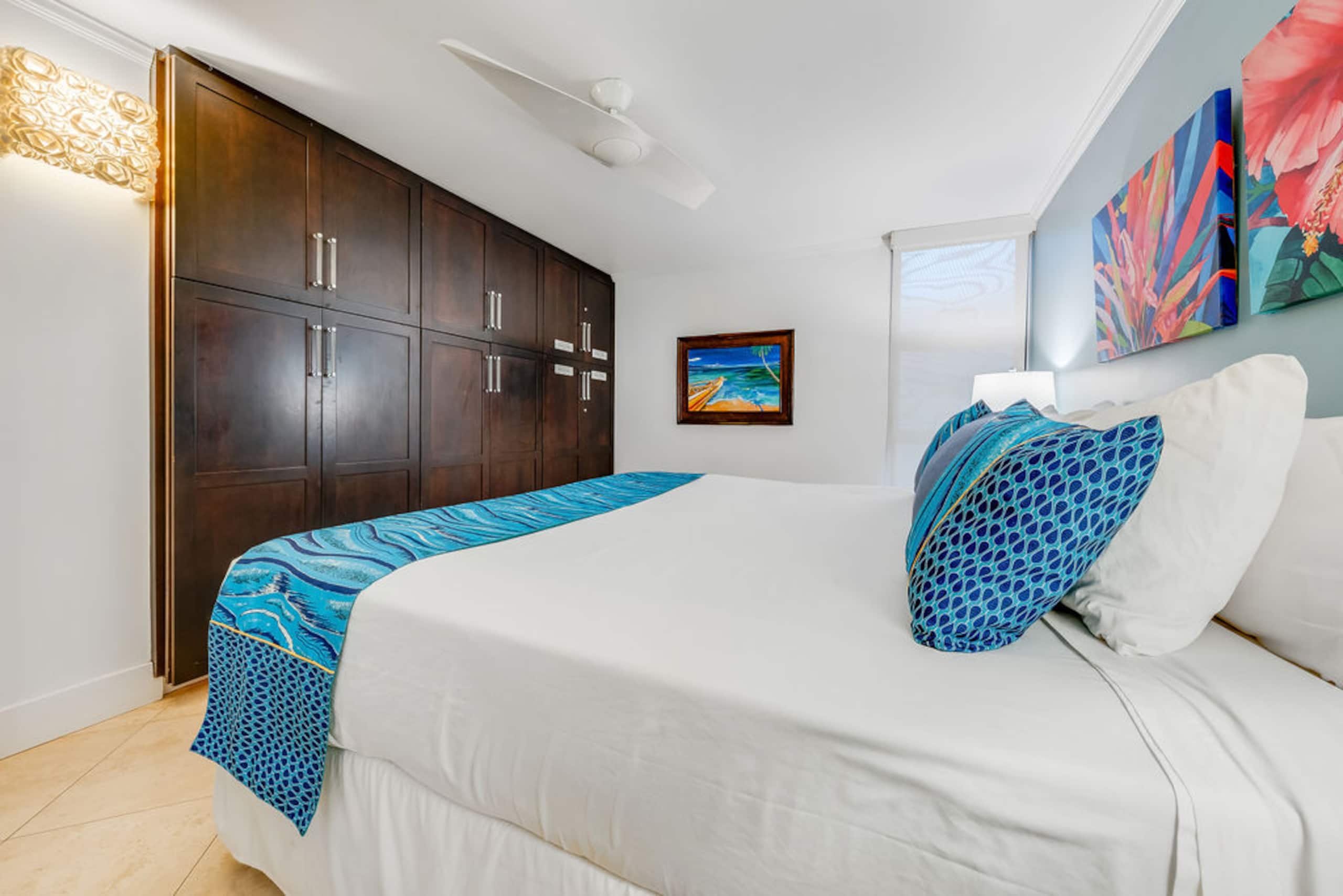 Direct Oceanfront-Top Floor-Stunning Views! A/C - Image 23