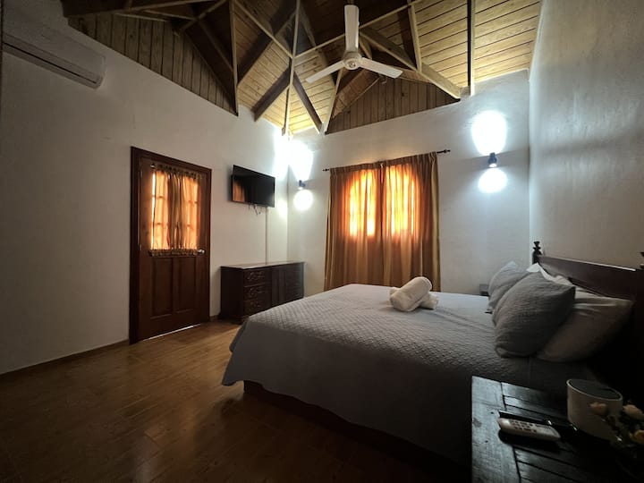 Фотографија од целата соба