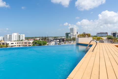 Stunning 2 BedRoom/Apt Lagoon View & Pool