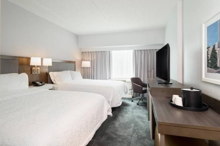 Hampton Inn Philadelphia Center City managed Airbnb listing 2