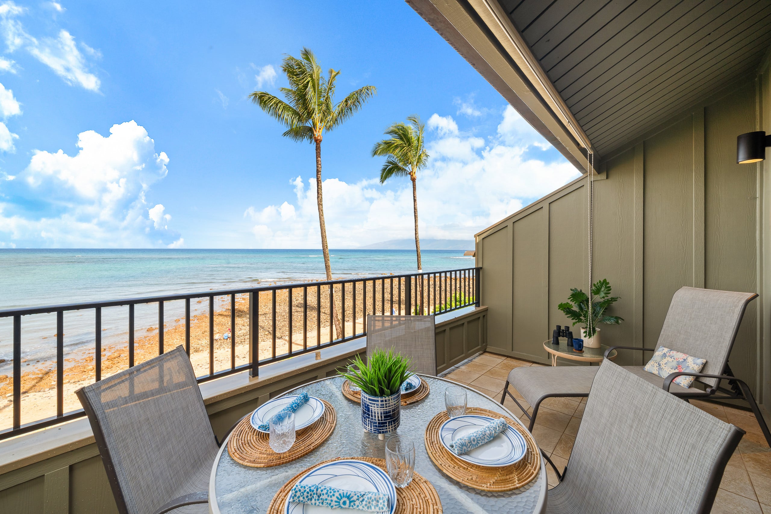 Condo in Lahaina · ★5.0 · 2 bedrooms · 4 beds · 2 baths - Image 24