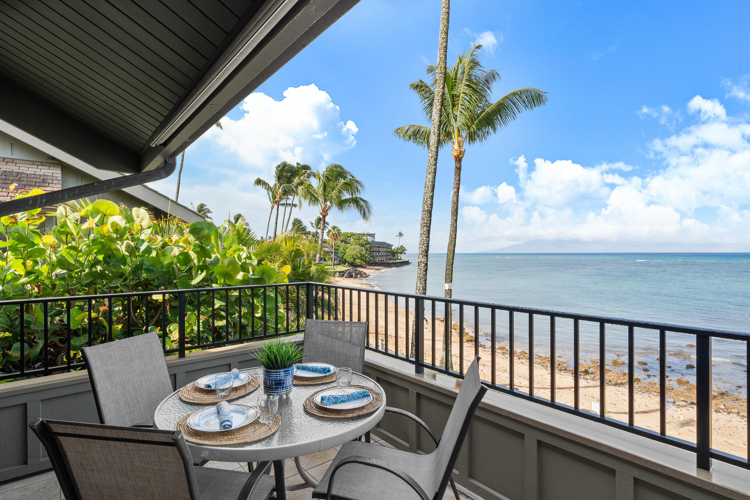 Condo in Lahaina · ★5.0 · 2 bedrooms · 4 beds · 2 baths - Image 28