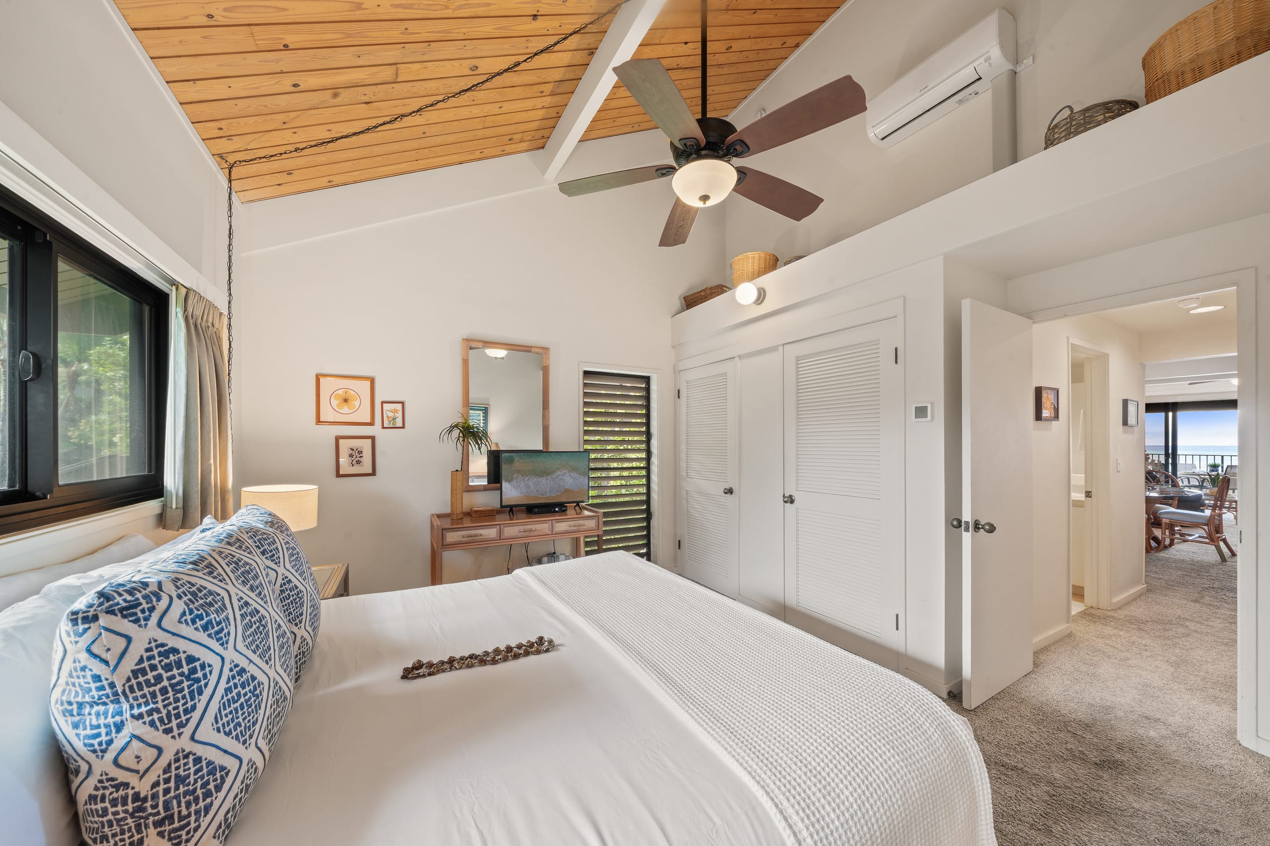 Condo in Lahaina · ★5.0 · 2 bedrooms · 4 beds · 2 baths - Image 14