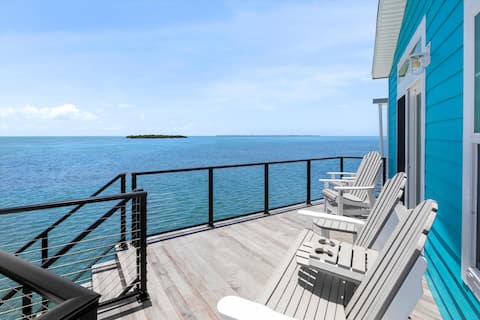 Oceanfront 2BR in Venture Out - 35’ Dock + Pool