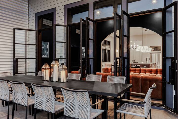 Modern New Homes | Heated Pools and Spas gallery image 5