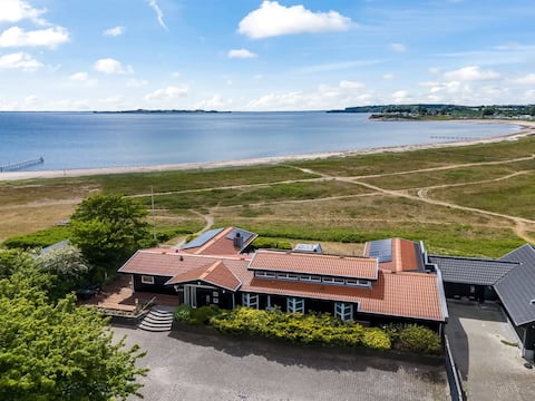 "Xaverius" - 30m from the sea by Interhome