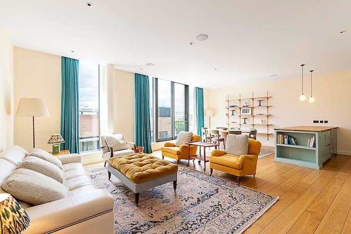 Luxury Penthouse Overlooking The Thames - Bloomsbury