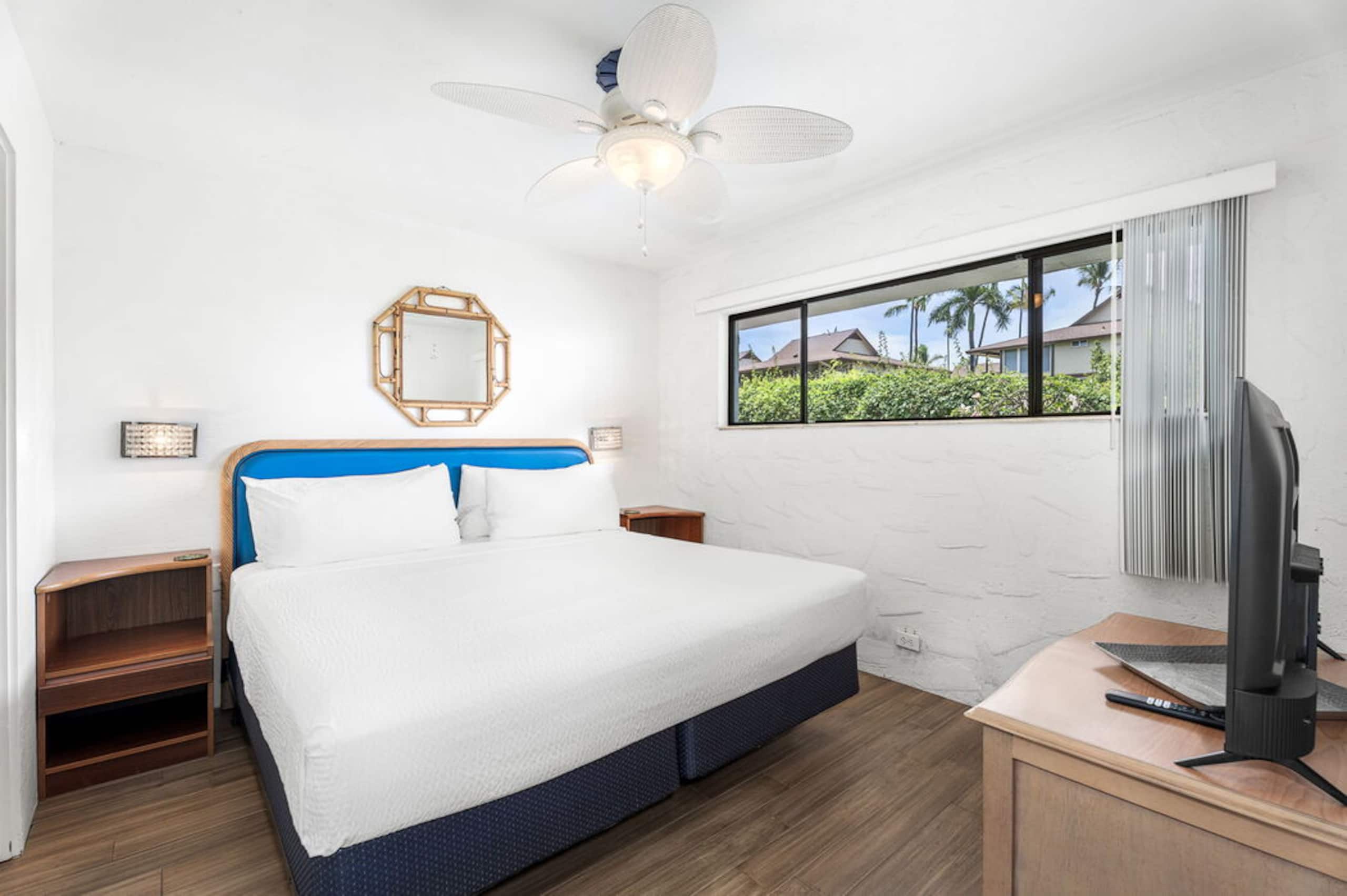 Condo in Kailua-Kona · ★4.5 · 1 bedroom · 2 beds · 1 private bath - Image 12