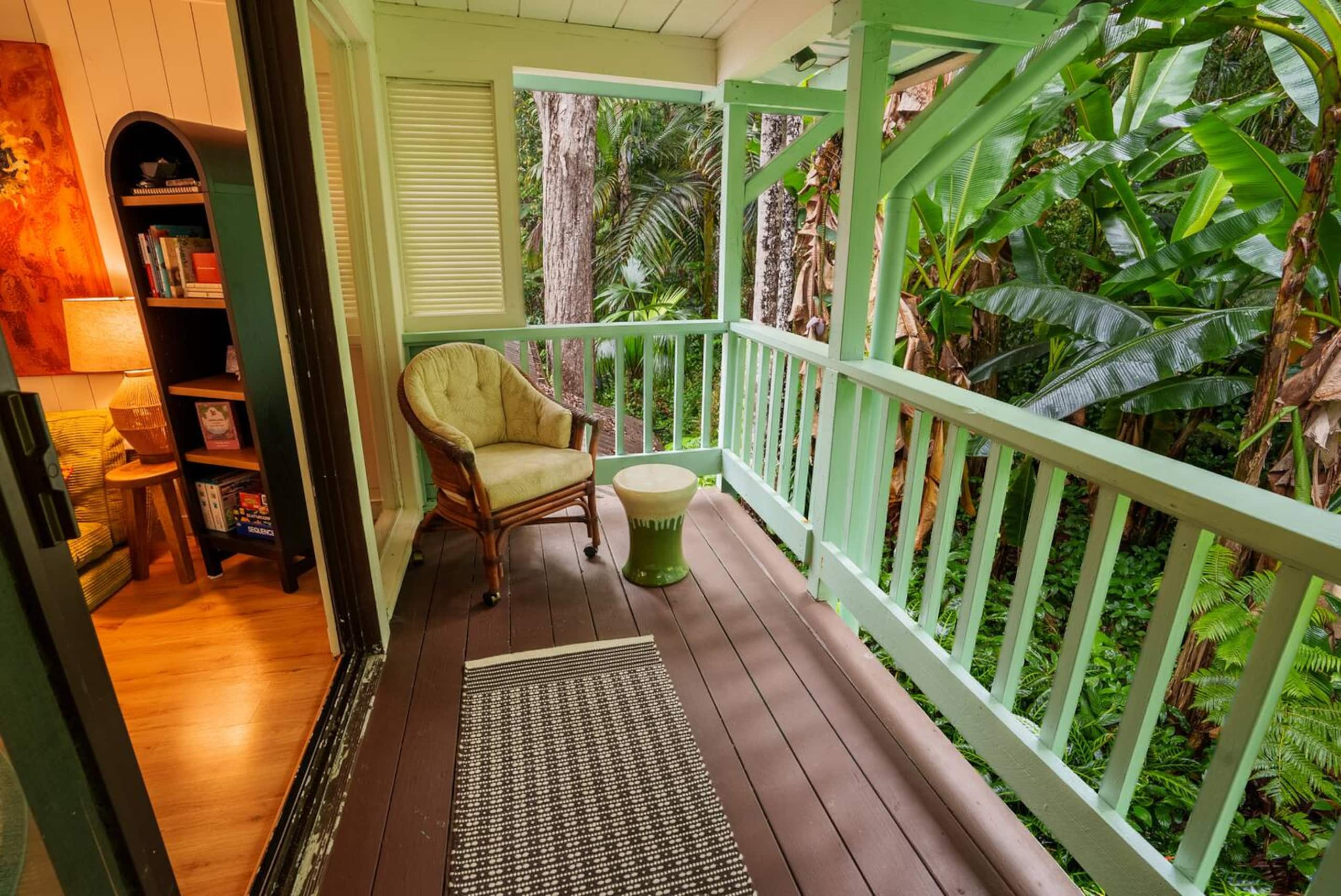 Home in Kailua-Kona · ★5.0 · 5 bedrooms · 9 beds · 3 baths - Image 43