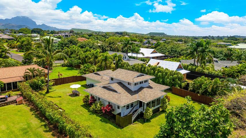 New Listing! Luxurious 4BR/3BA House with AC gallery image 2