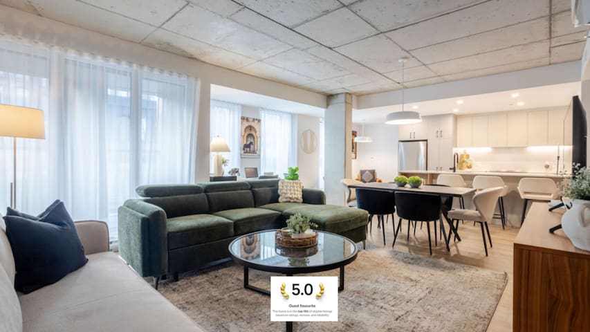 Stunning 3BR Penthouse in Old MTL +Free Parking