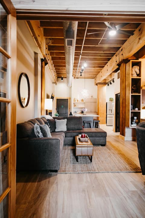 Dockside Suites | The Brix | Pool in Canal Park!