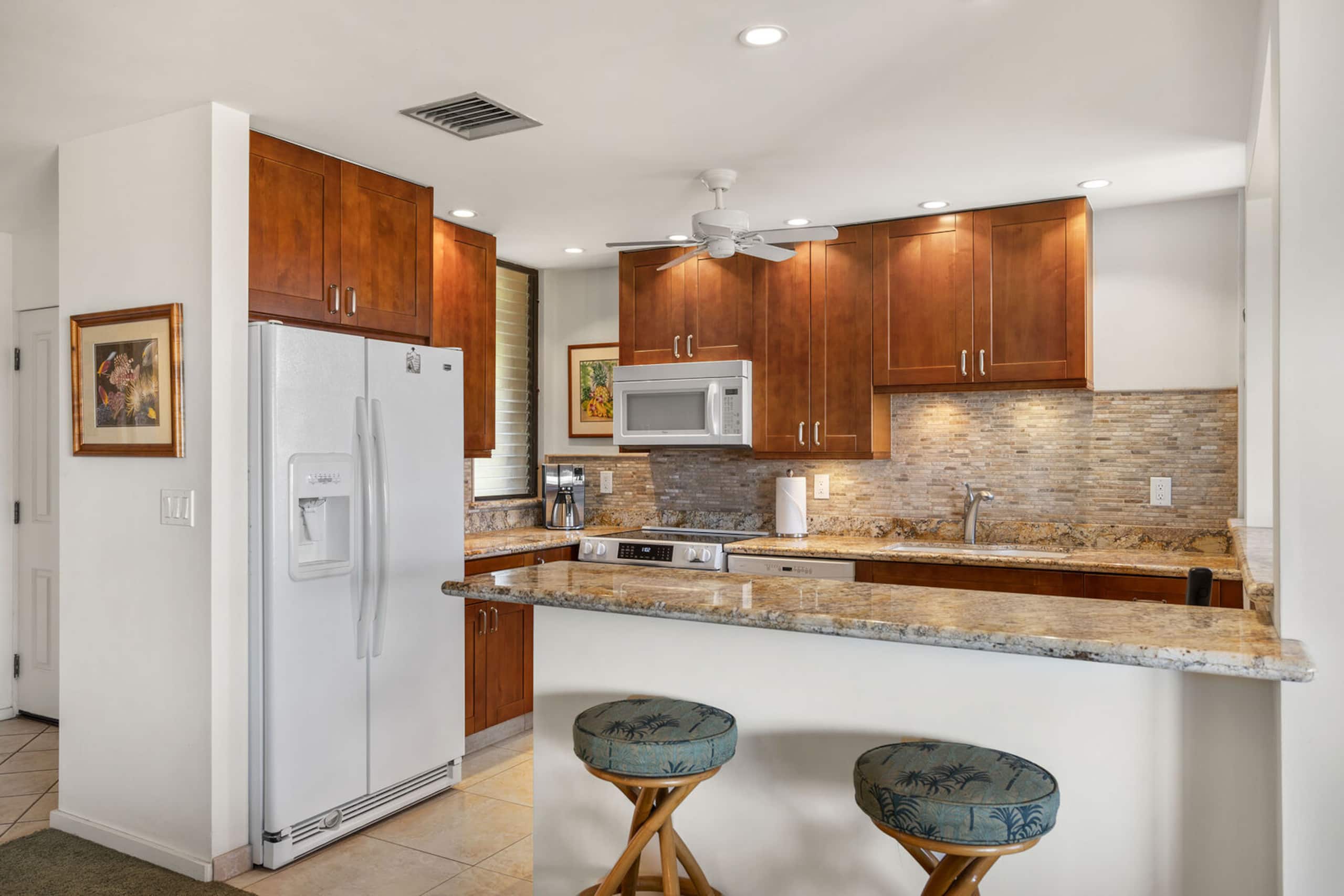 Condo in Kihei · ★5.0 · 2 bedrooms · 4 beds · 2 baths - Image 7