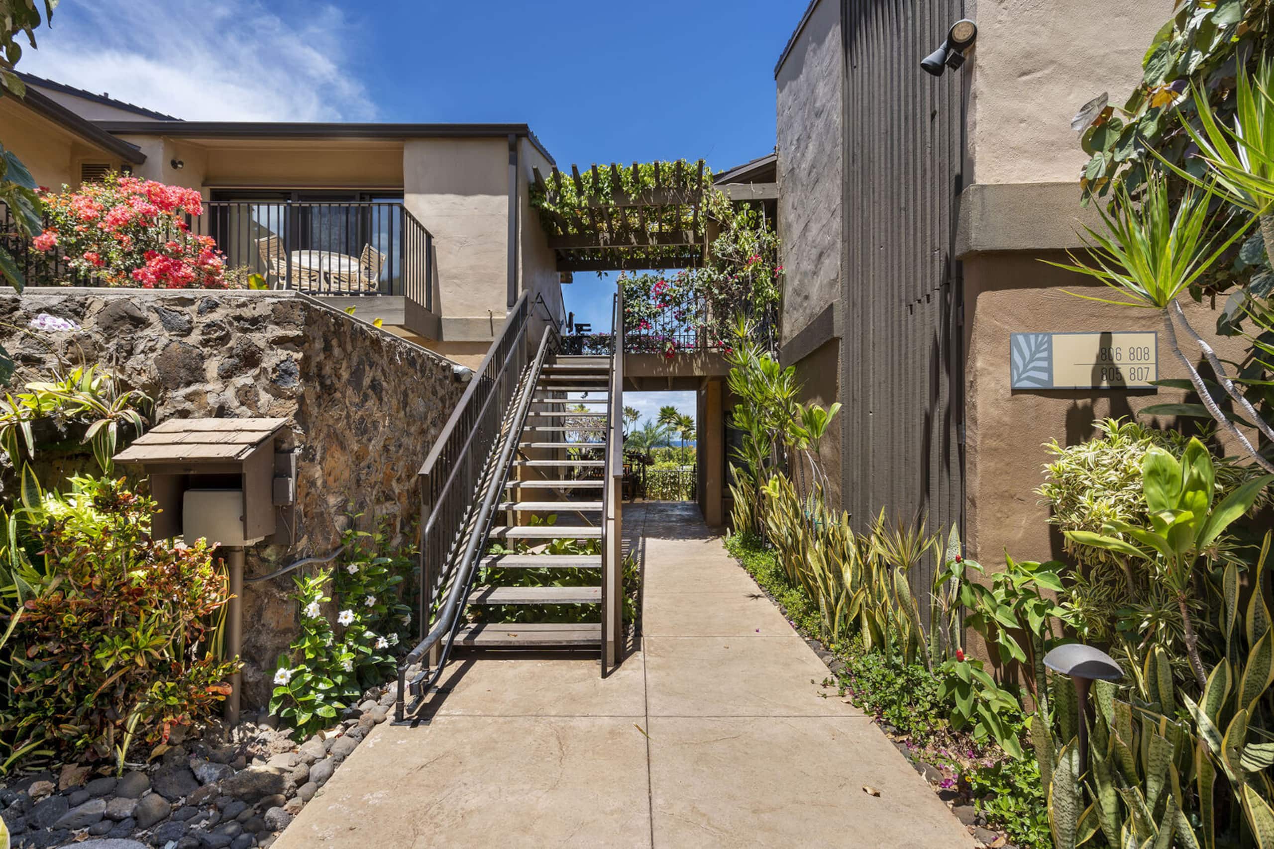 Condo in Kihei · ★5.0 · 2 bedrooms · 4 beds · 2 baths - Image 35