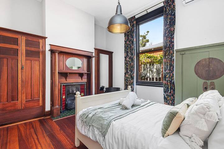 Heritage Hideaway in Nedlands gallery image 5