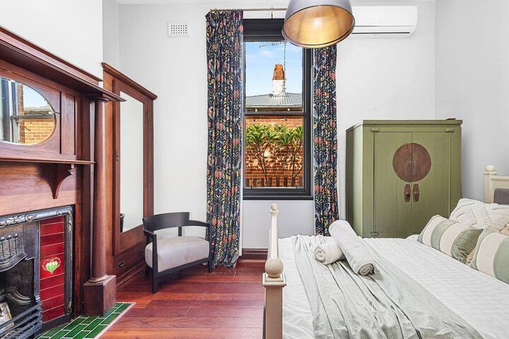 Heritage Hideaway in Nedlands gallery image 4