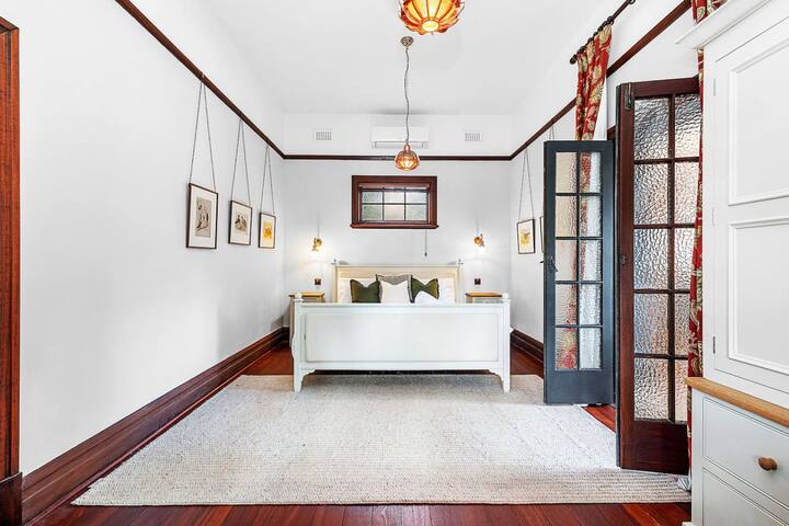 Heritage Hideaway in Nedlands gallery image 3