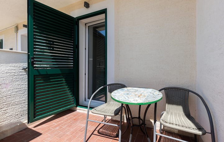 1 Bedroom Nice Apartment In Baska Voda - Brela