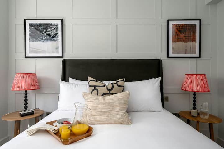 St Paul's | 1 Bed Exec Juliette - West Wing - Londra