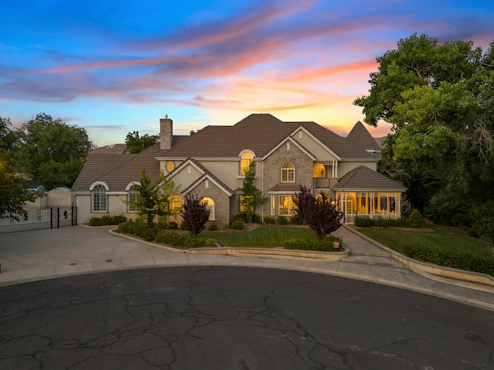 The Country House: Pool + Private Pickleball Court - Utah