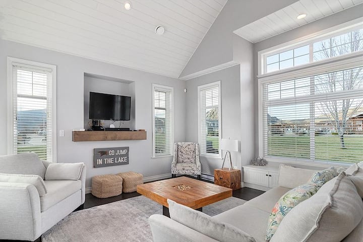 Glory Days Cottage 142 - Osoyoos