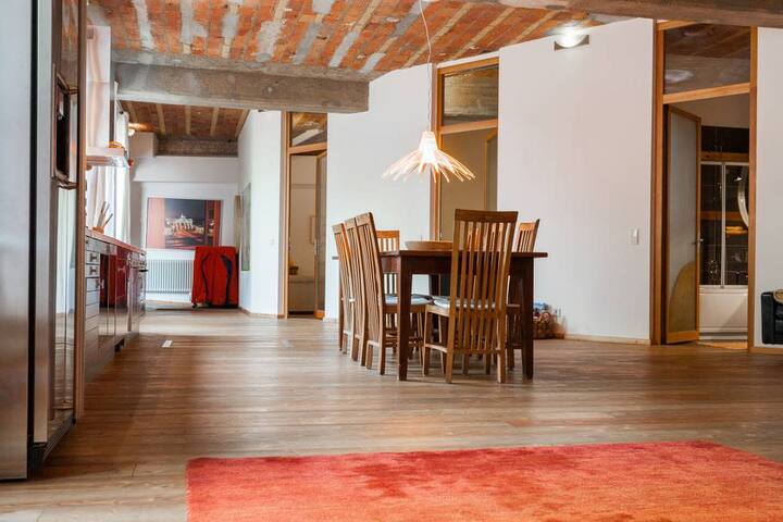 Horse Stable Ground Floor Loft gallery image 3