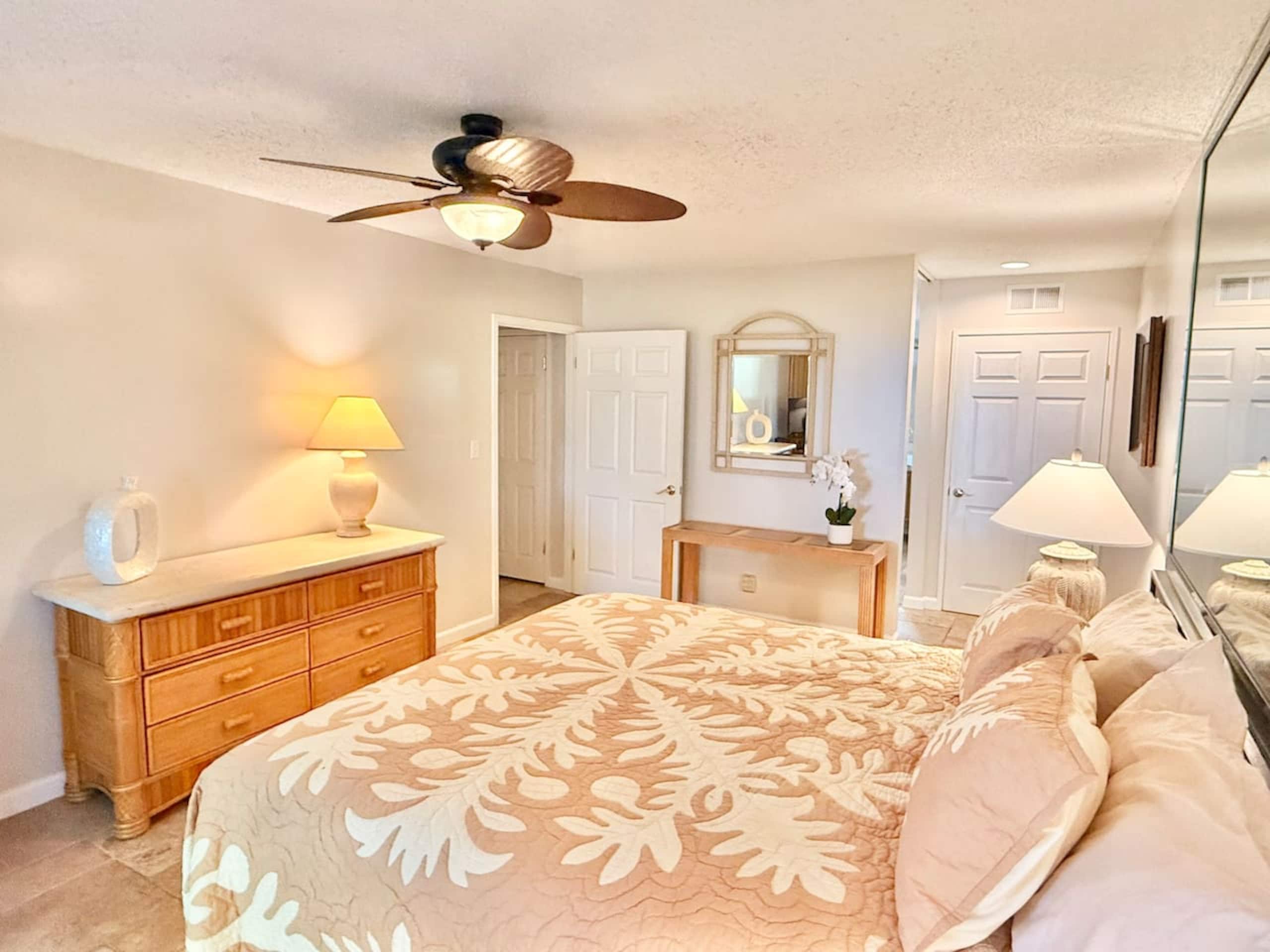 Condo in Kihei · ★4.9 · 1 bedroom · 2 beds · 2 baths - Image 11