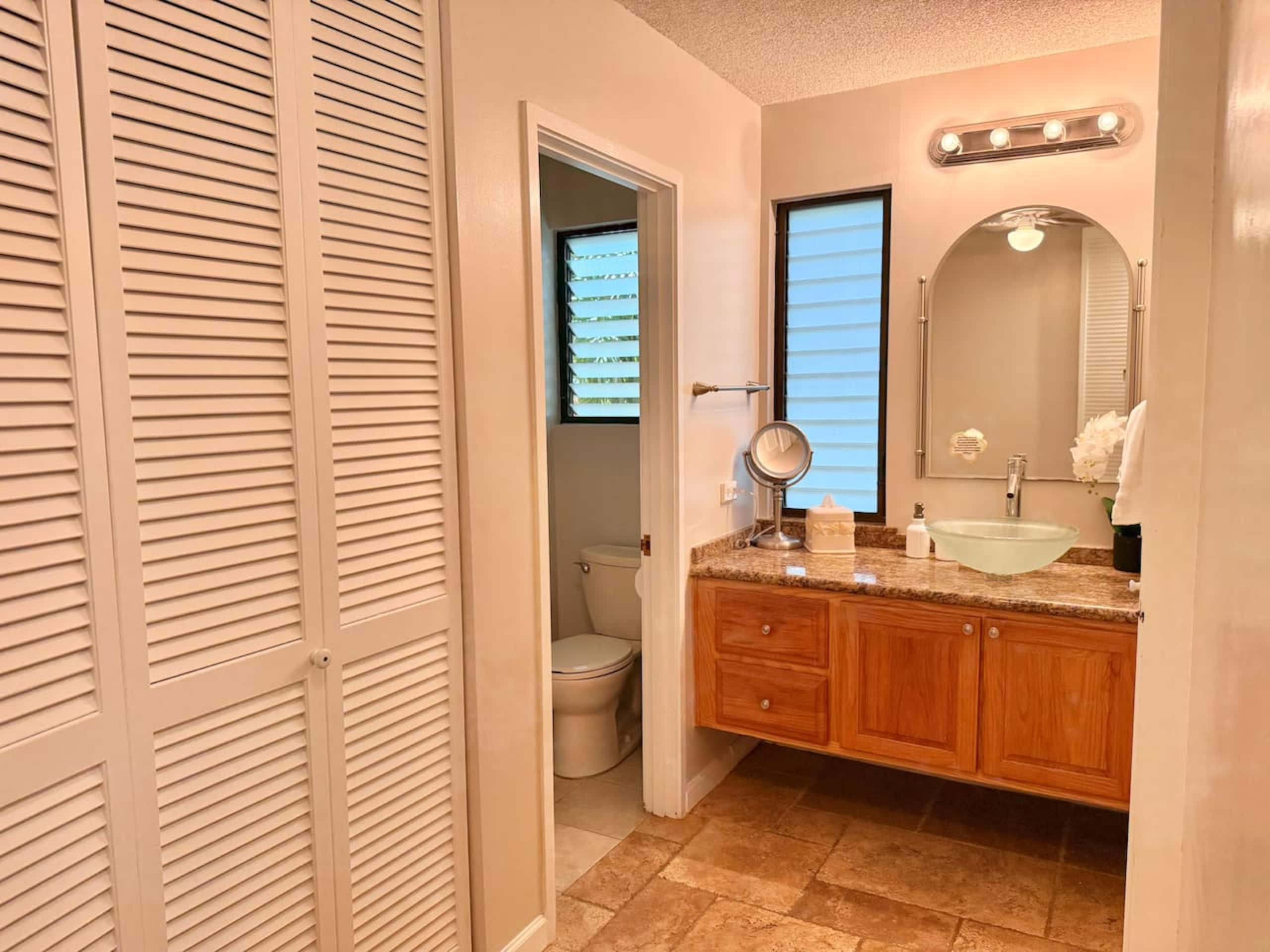 Condo in Kihei · ★4.9 · 1 bedroom · 2 beds · 2 baths - Image 14