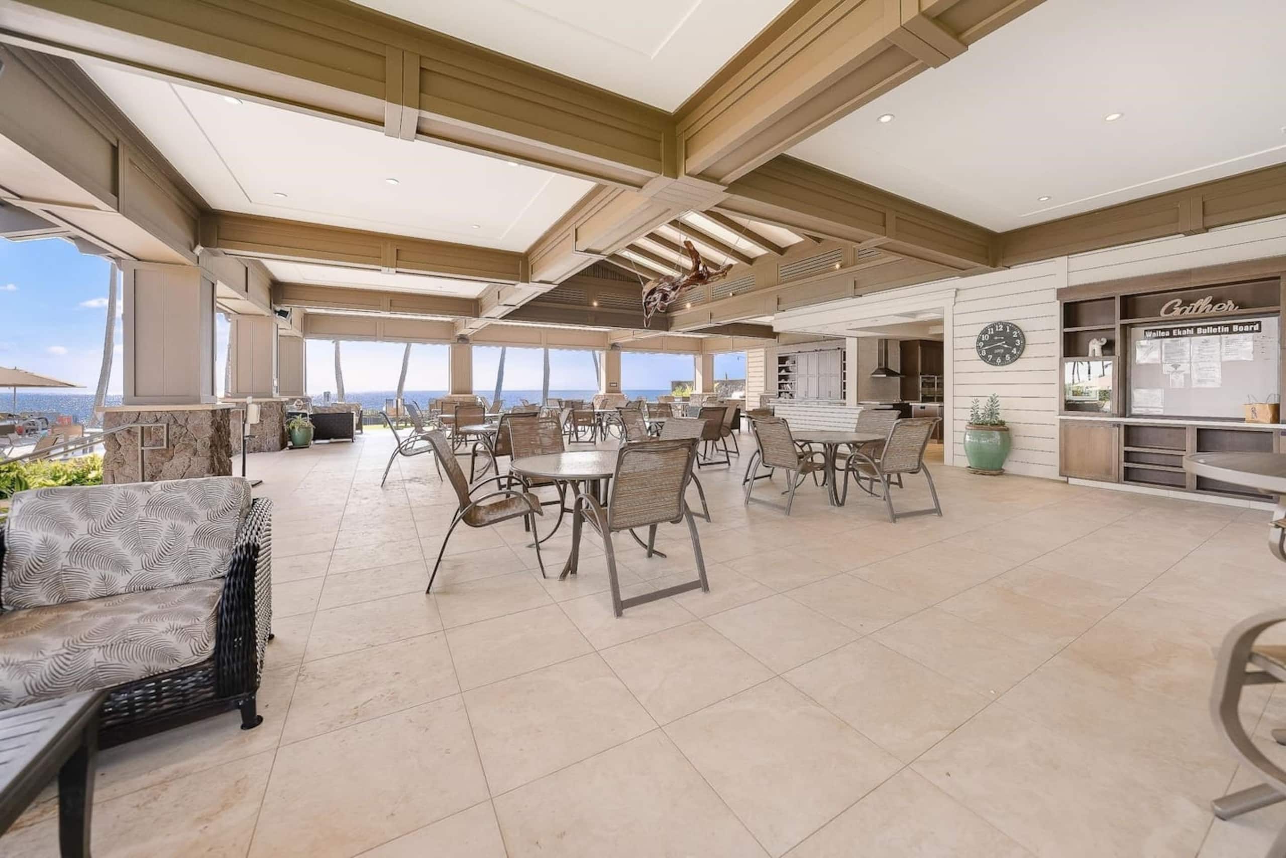 Condo in Kihei · ★4.9 · 1 bedroom · 2 beds · 2 baths - Image 33