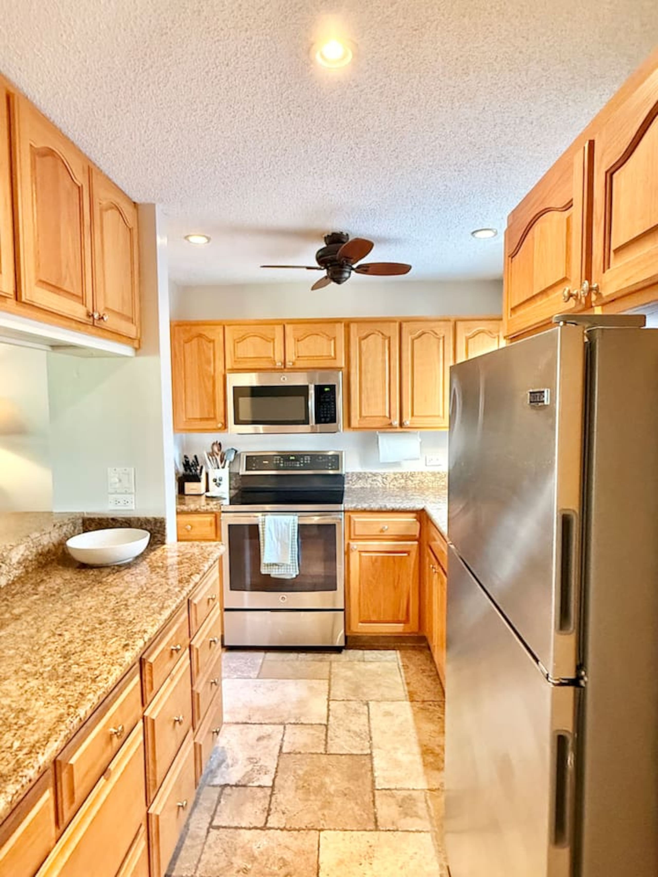 Condo in Kihei · ★4.9 · 1 bedroom · 2 beds · 2 baths - Image 4
