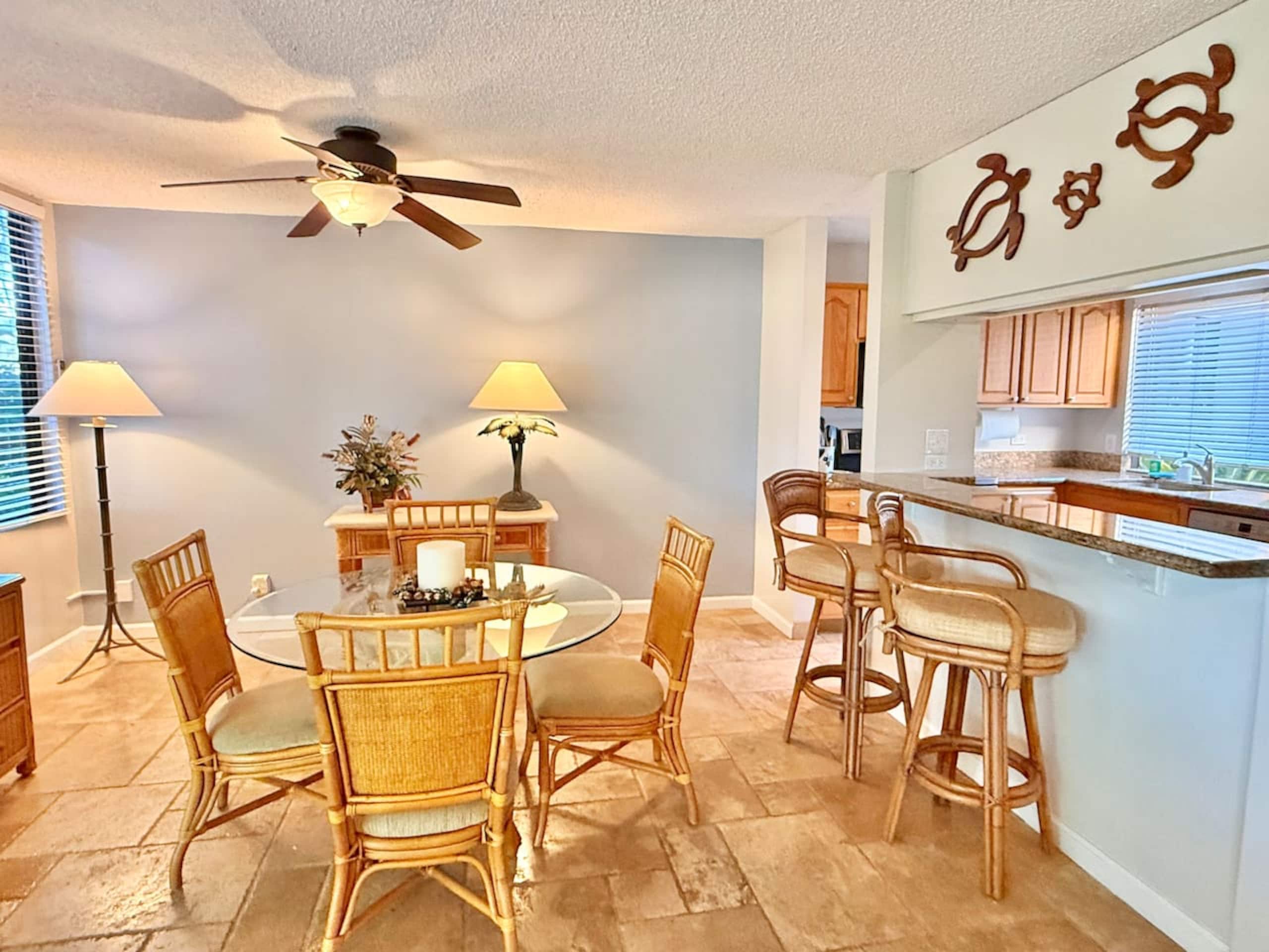 Condo in Kihei · ★4.9 · 1 bedroom · 2 beds · 2 baths - Image 8