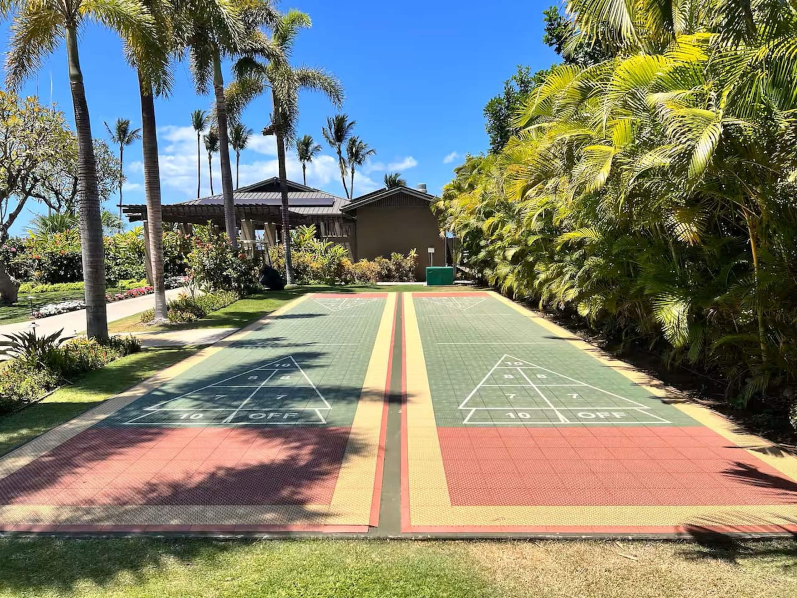 Condo in Kihei · ★4.9 · 1 bedroom · 2 beds · 2 baths - Image 37