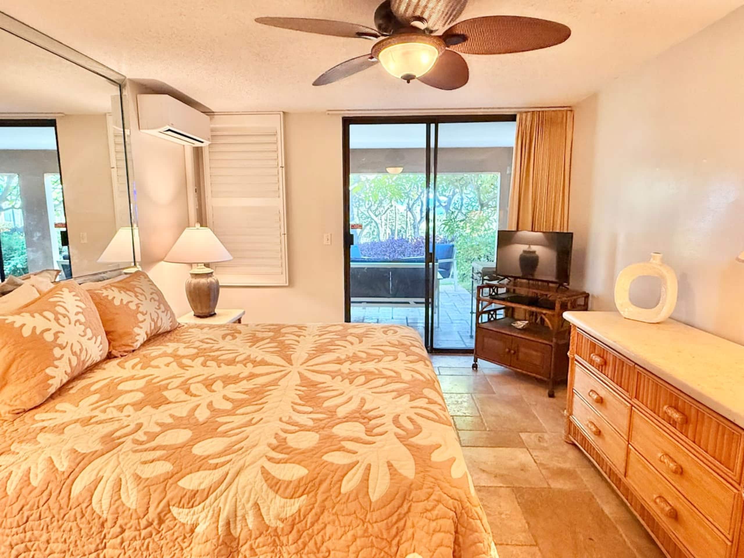 Condo in Kihei · ★4.9 · 1 bedroom · 2 beds · 2 baths - Image 13