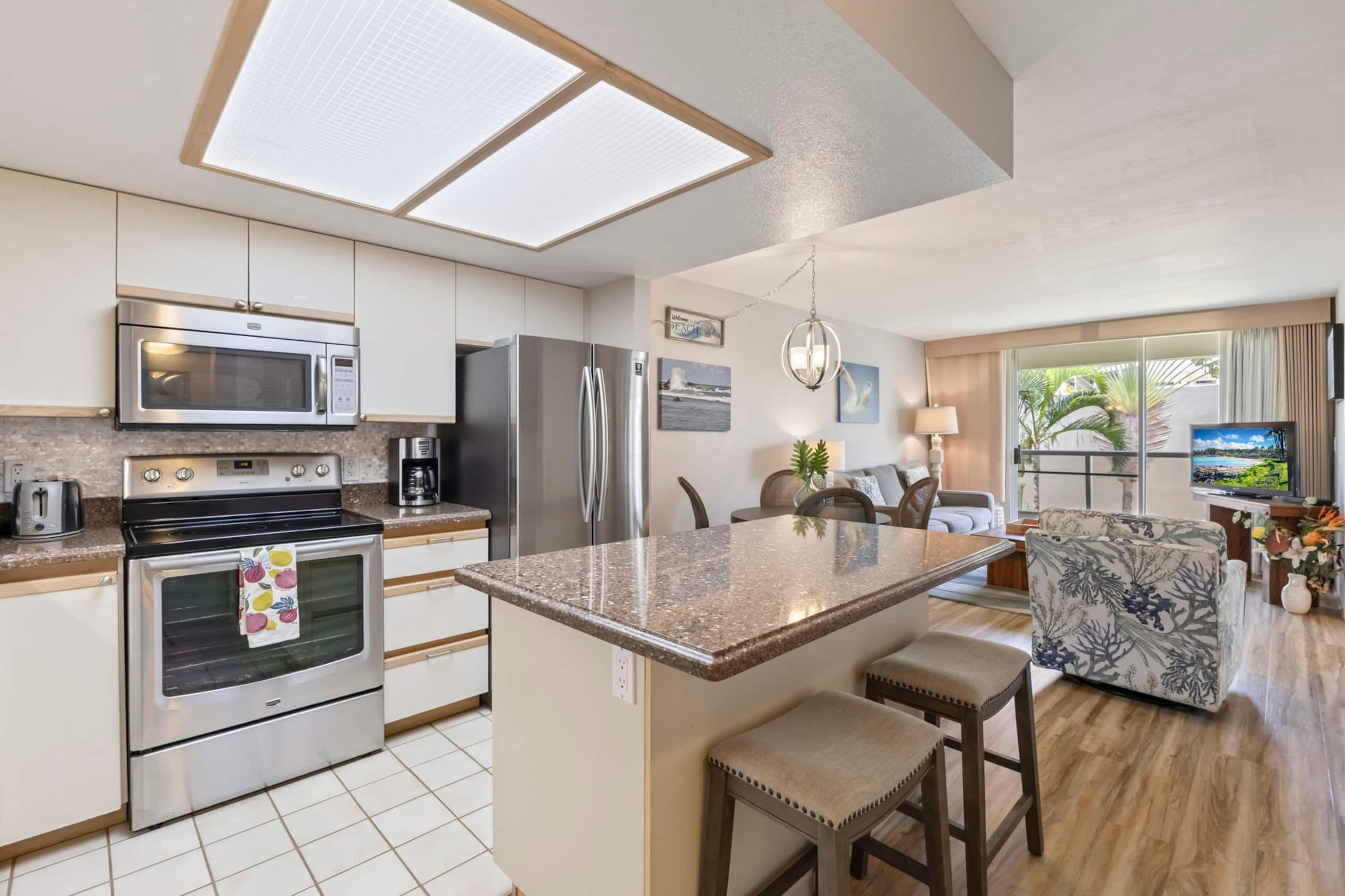 Condo in Kihei · ★4.83 · 1 bedroom · 2 beds · 2 shared baths - Image 9