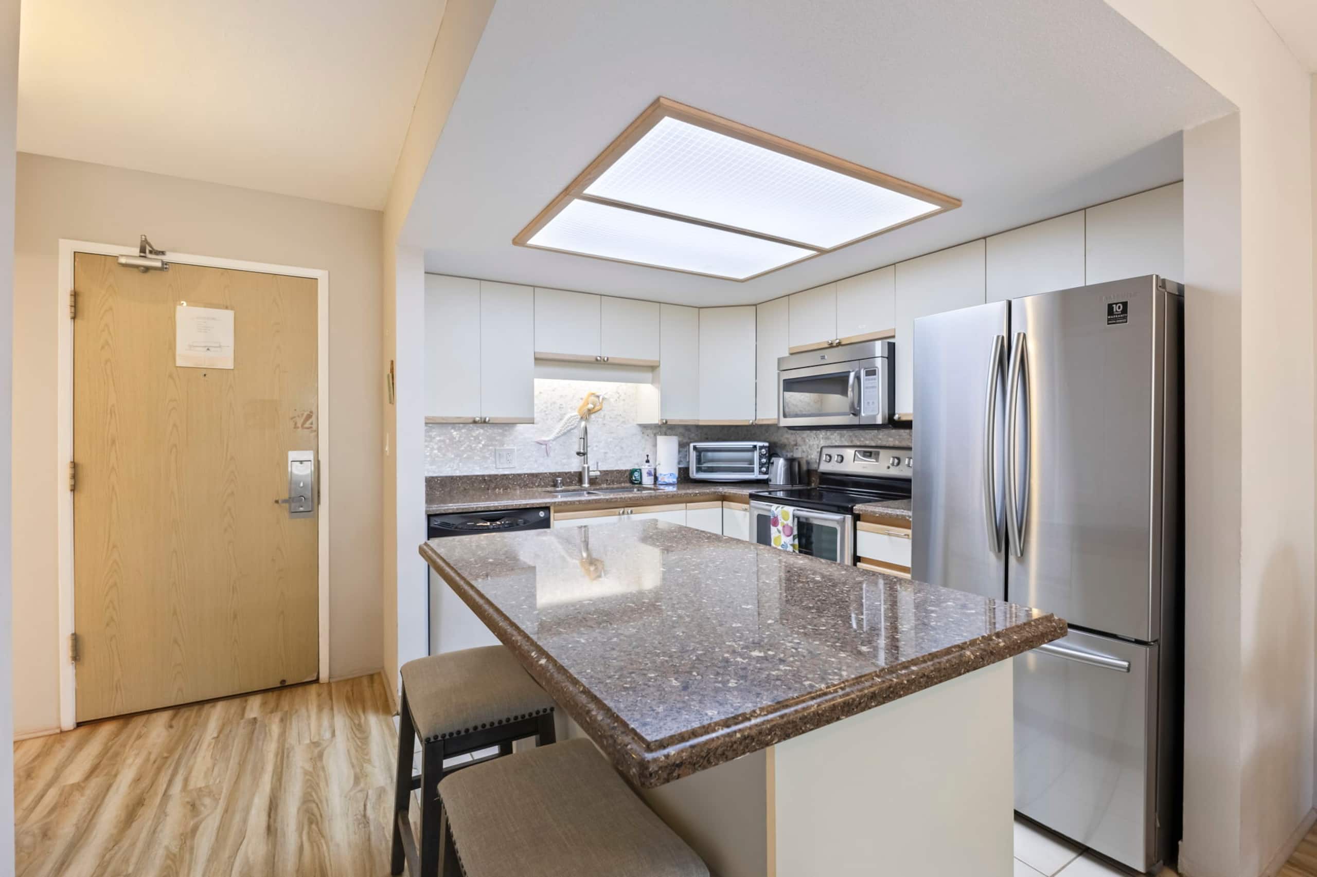 Condo in Kihei · ★4.83 · 1 bedroom · 2 beds · 2 shared baths - Image 7