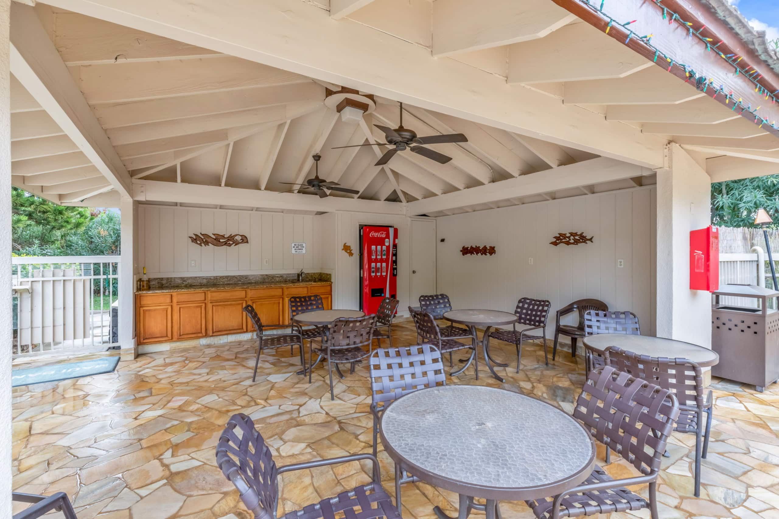 Condo in Kihei · ★4.83 · 1 bedroom · 2 beds · 2 shared baths - Image 38
