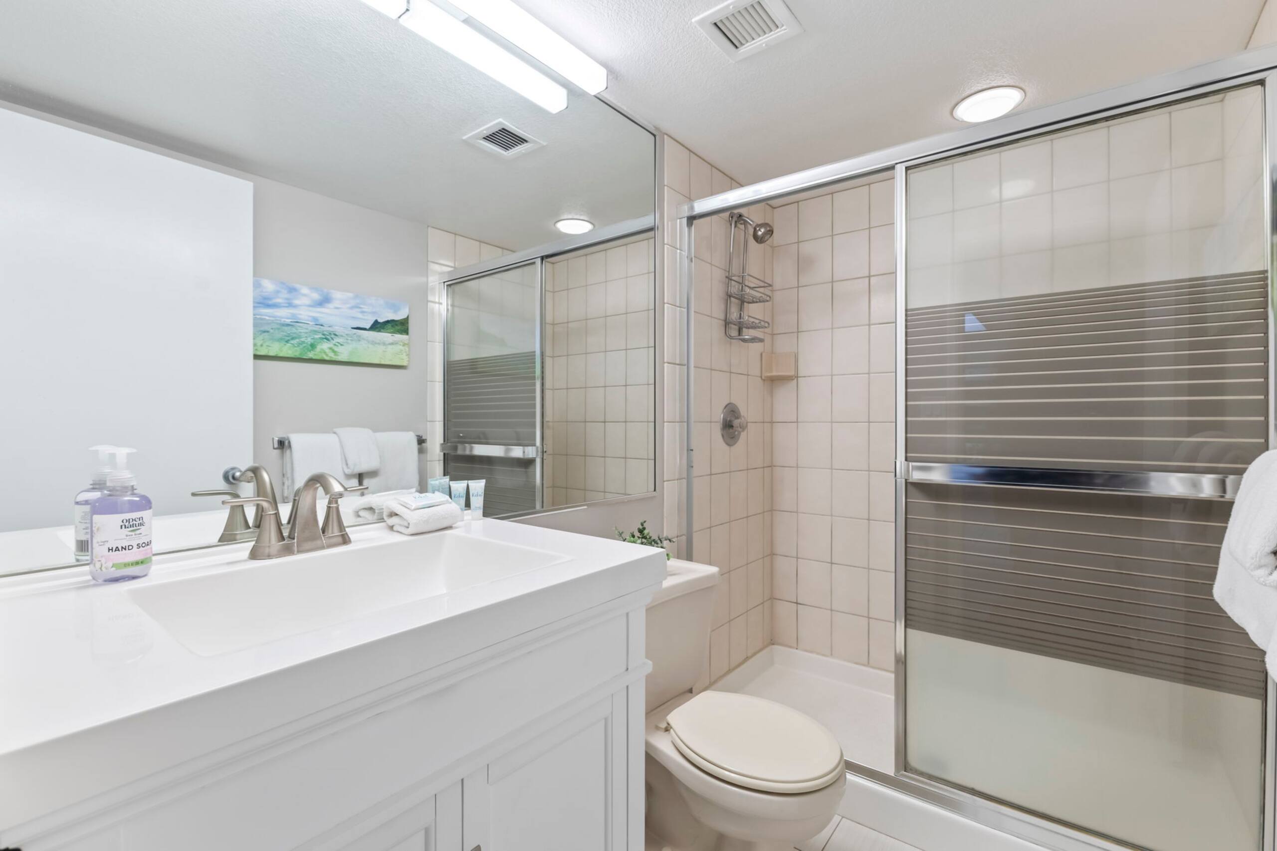 Condo in Kihei · ★4.83 · 1 bedroom · 2 beds · 2 shared baths - Image 17