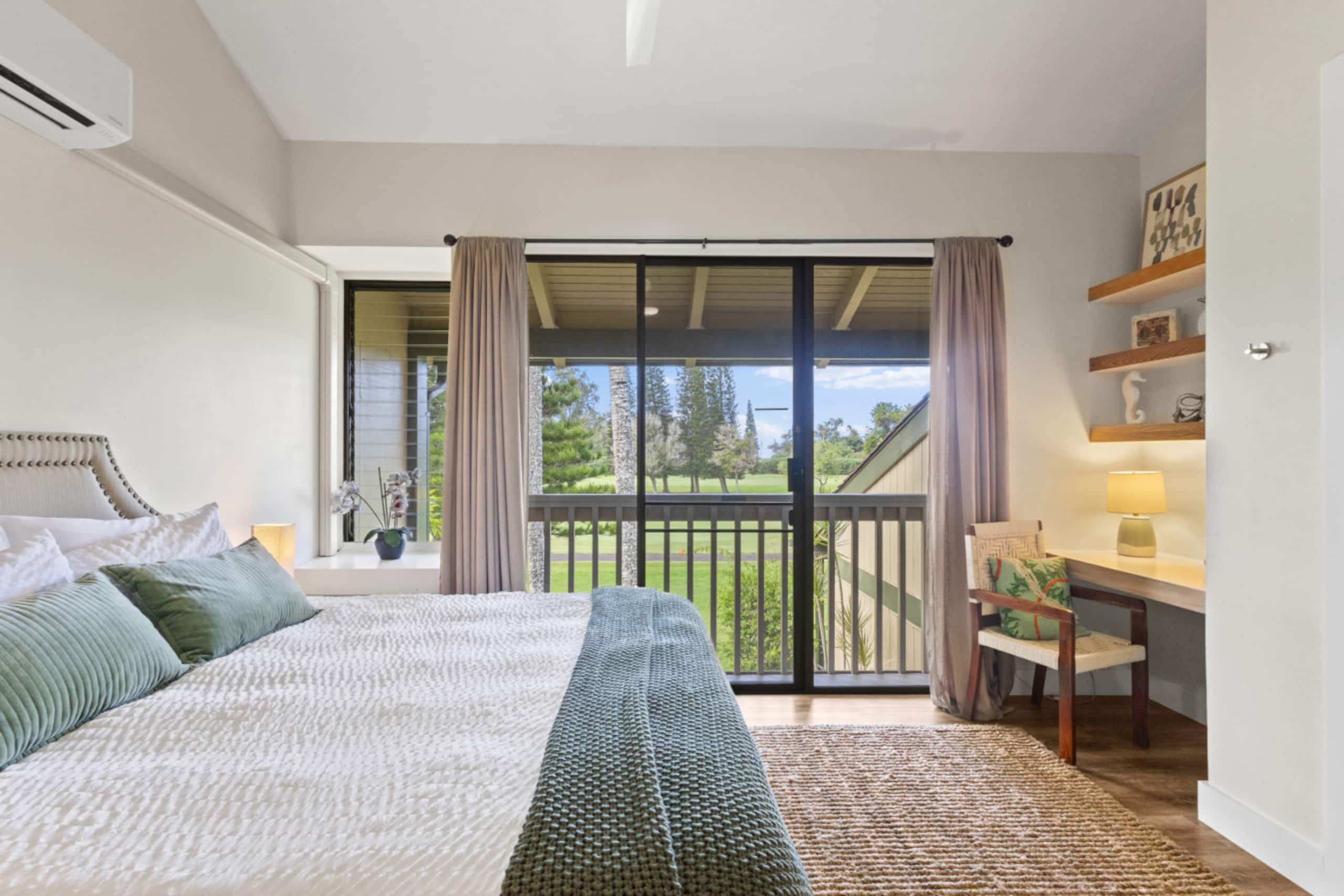 Townhouse in Kawela Bay · ★4.98 · 2 bedrooms · 5 beds · 2.5 baths - Image 13