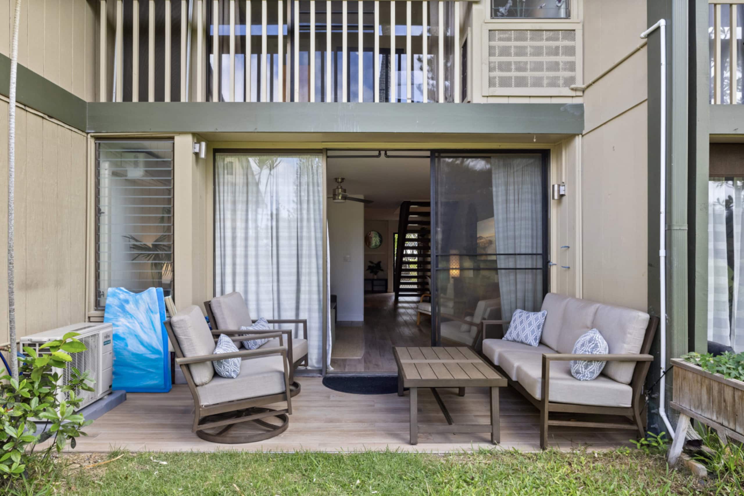 Townhouse in Kawela Bay · ★4.98 · 2 bedrooms · 5 beds · 2.5 baths - Image 21